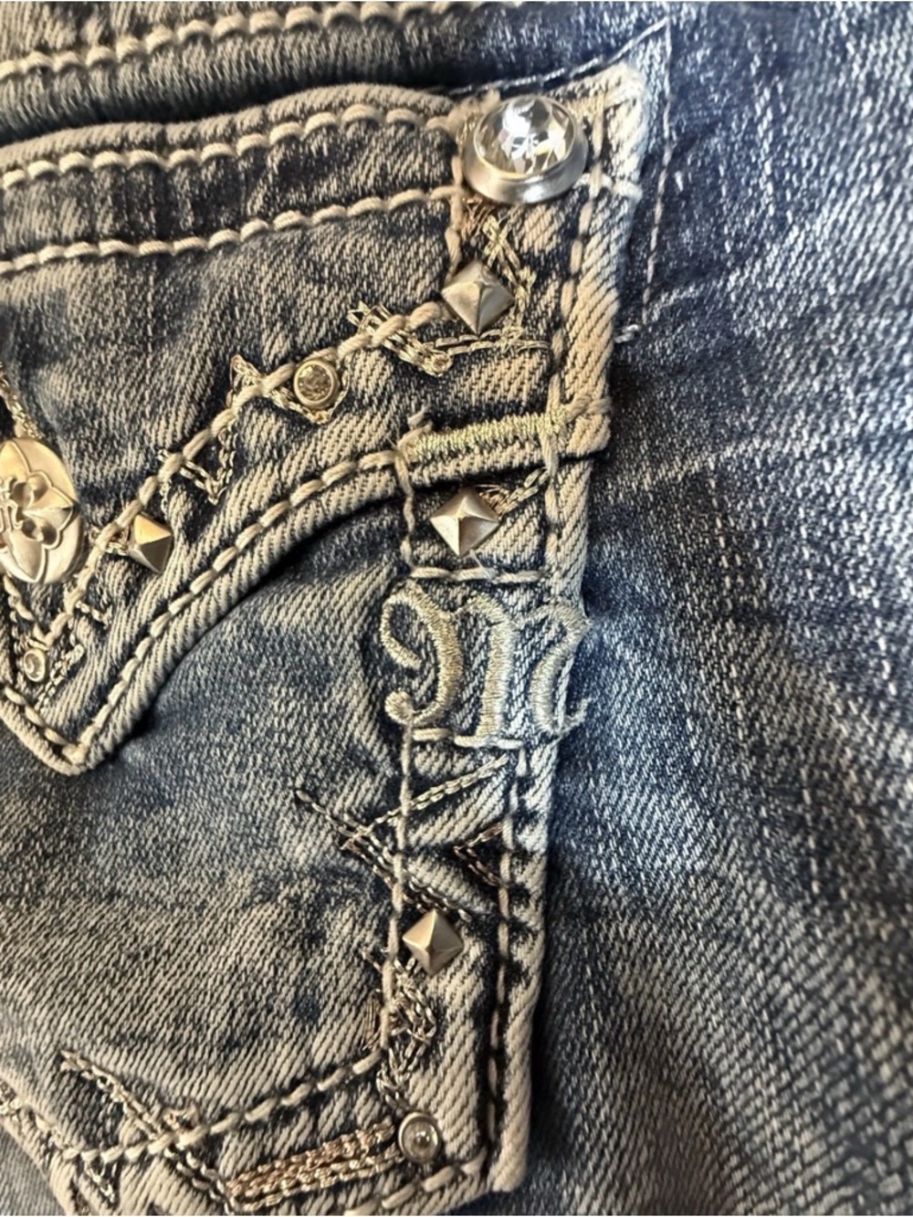 Miss Me Skinny Embellished Blue Denim Jeans Button Studded 5-Pocket Women 27x35 - Picture 10 of 12